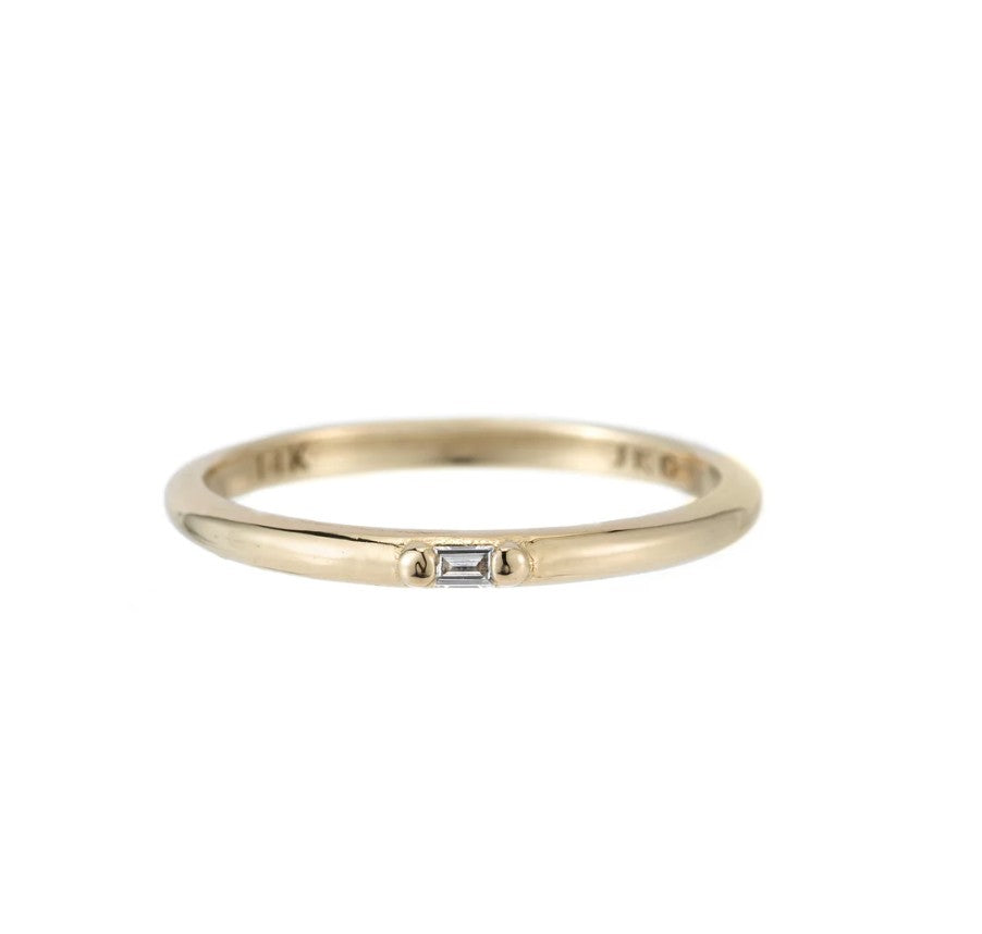 Diamond Baguette Accent Ring with a single baguette diamond in 14kt yellow gold, product view 1