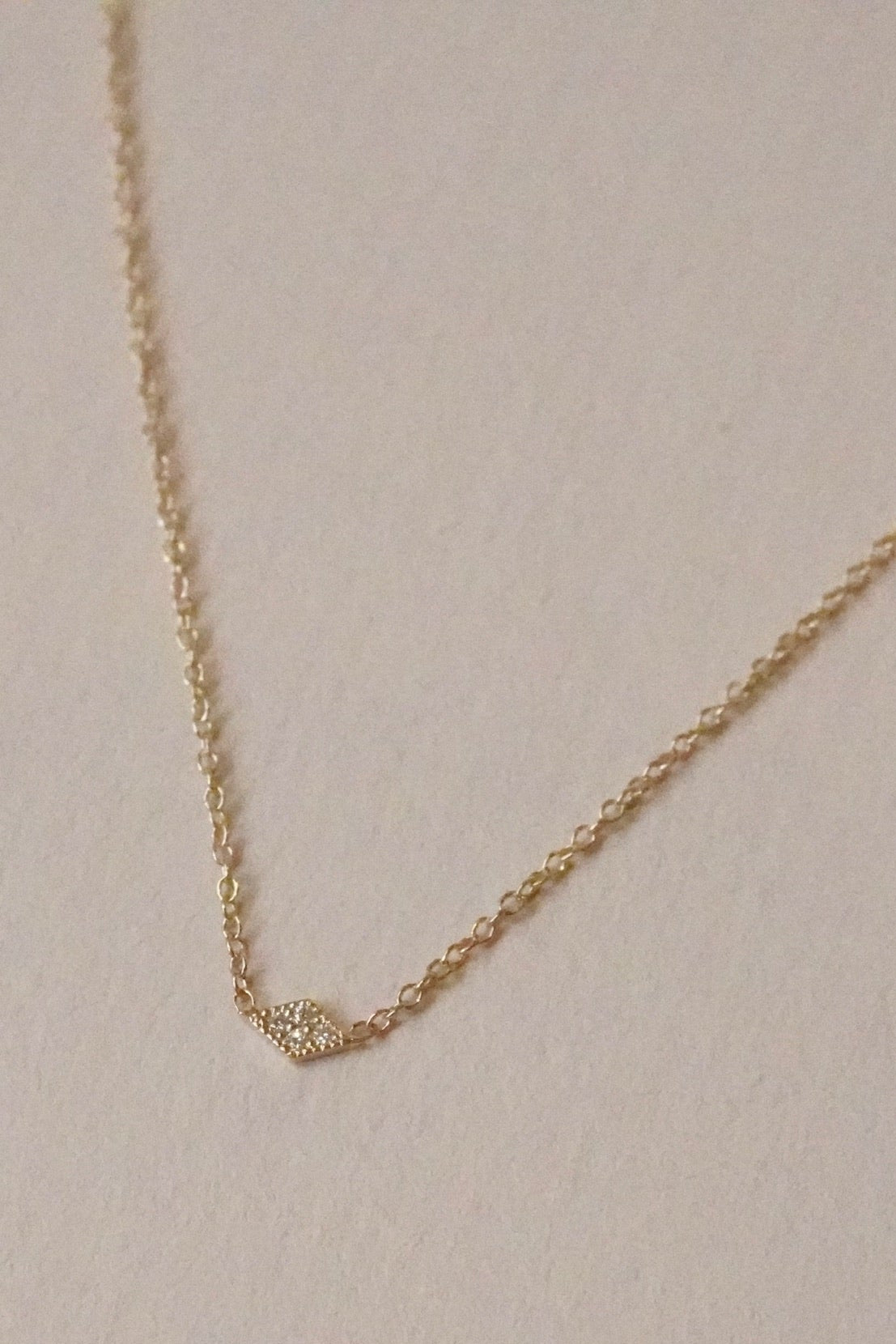 14KT ITTY BITTY PAVÉ DIAMOND SHAPE NECKLACE