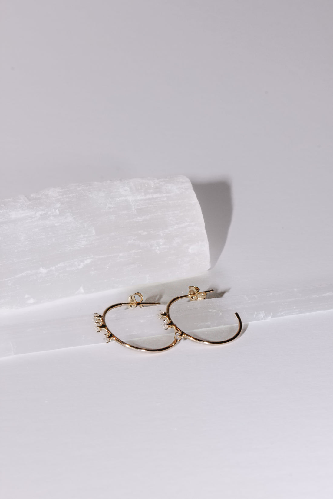 3 DIAMOND 14KT HOOPS