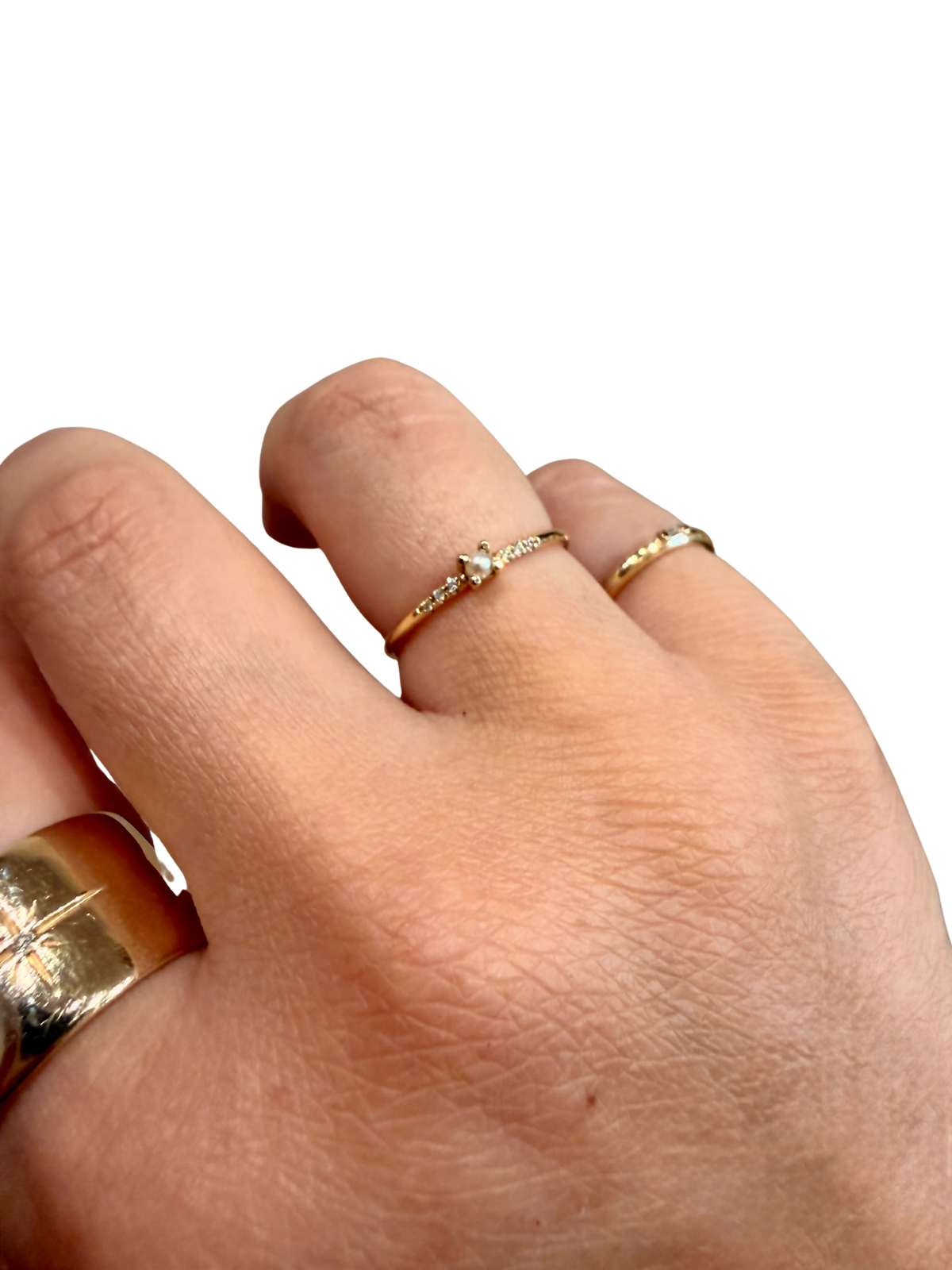 WHITE DIAMOND PEARL EQUILIBRIUM RING