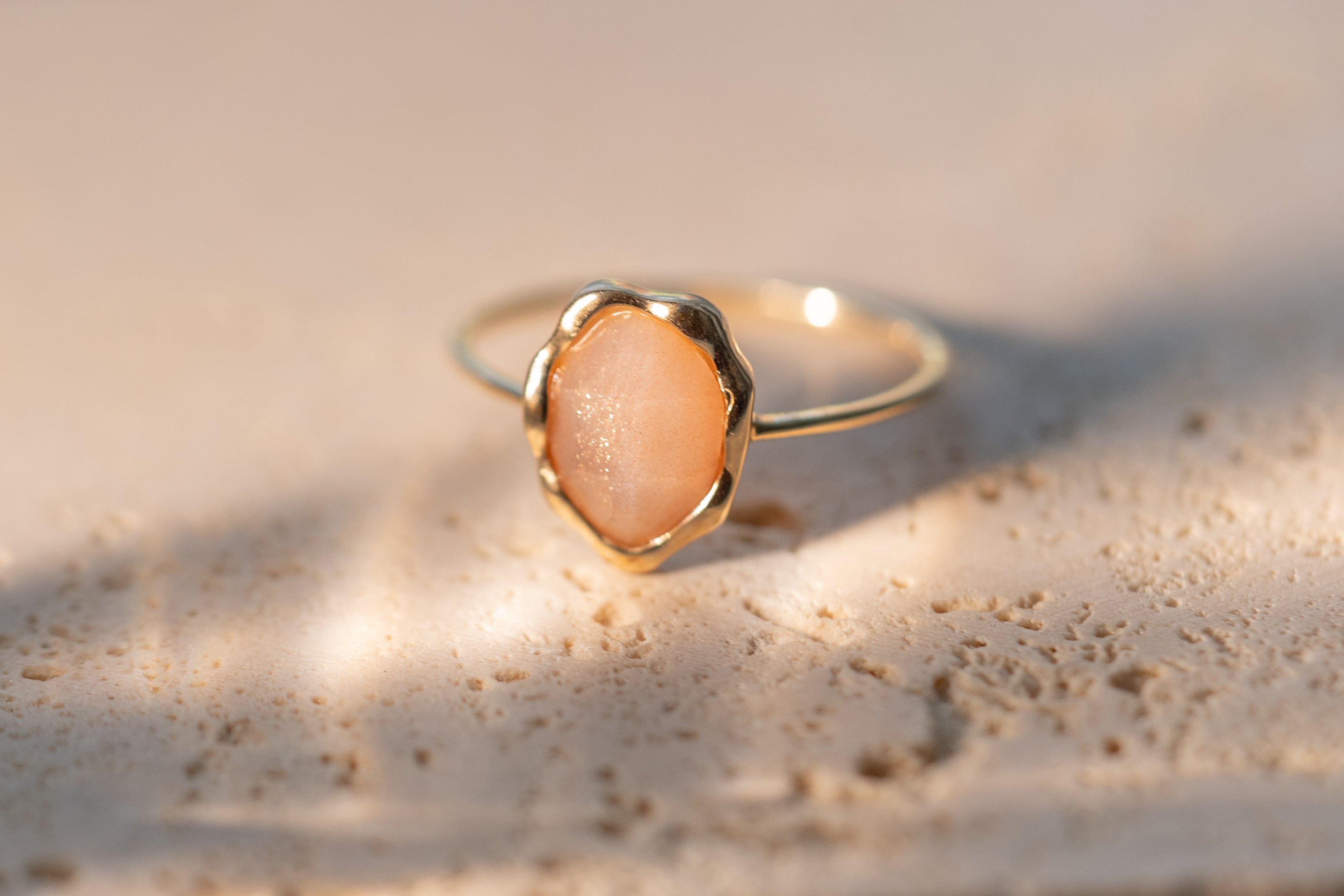 PEACH MOONSTONE MOOD RING
