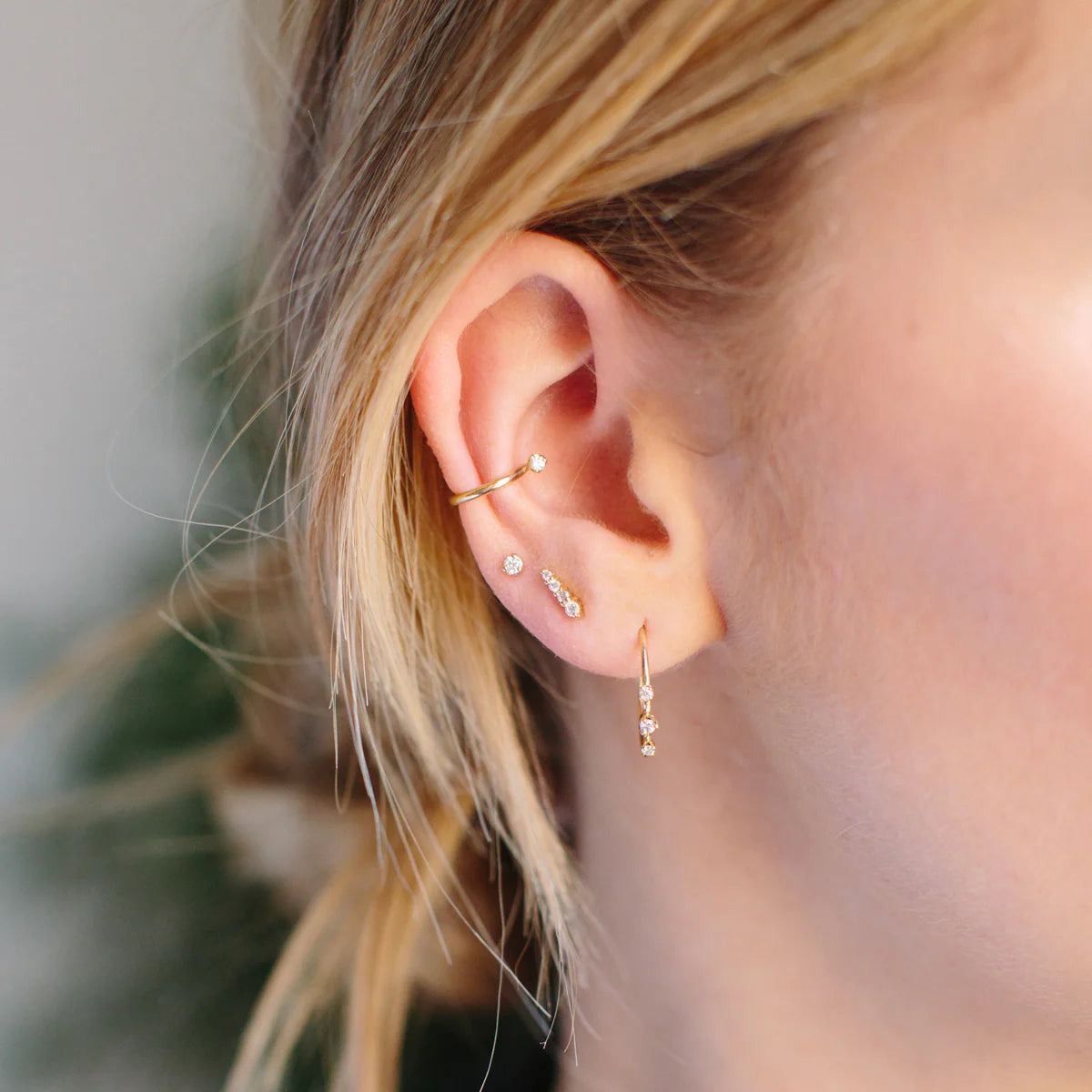 3 DIAMOND 14KT HOOPS