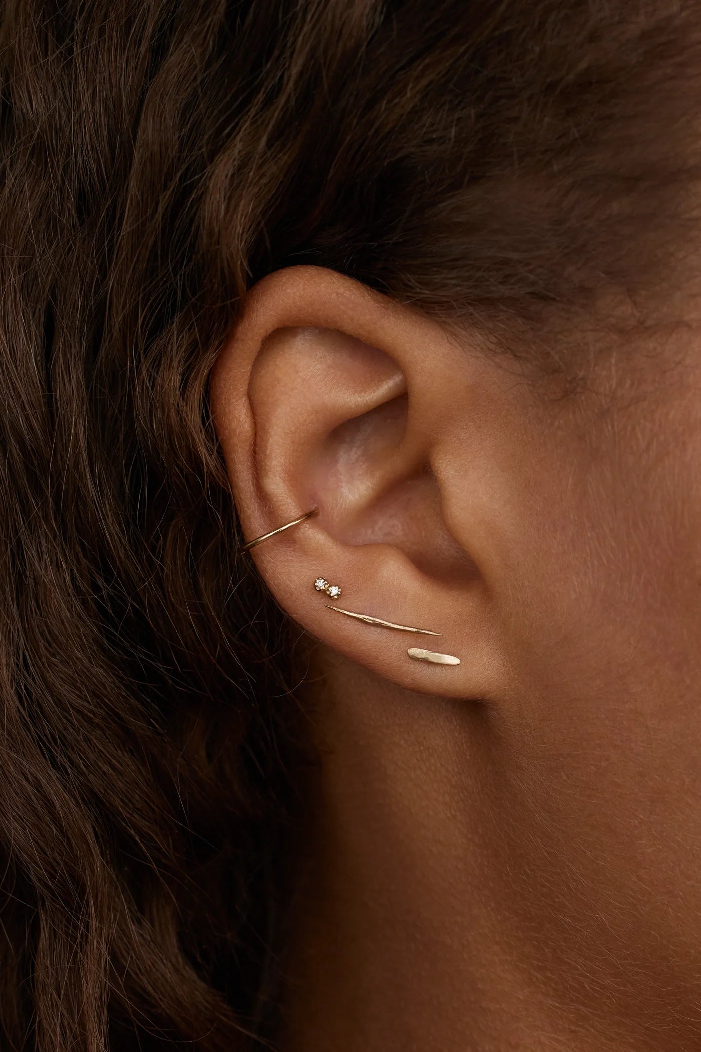 DASH WISP STUDS