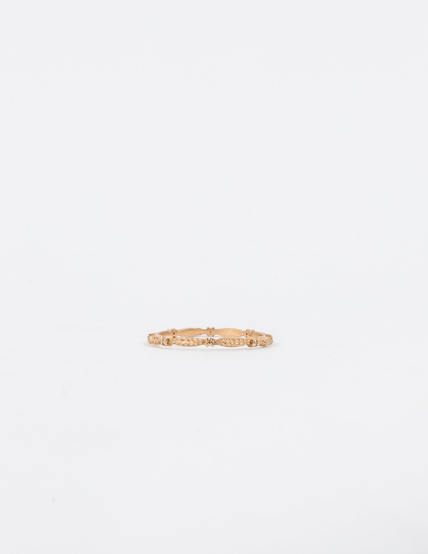 EVERGREEN SLENDER ETERNITY BAND