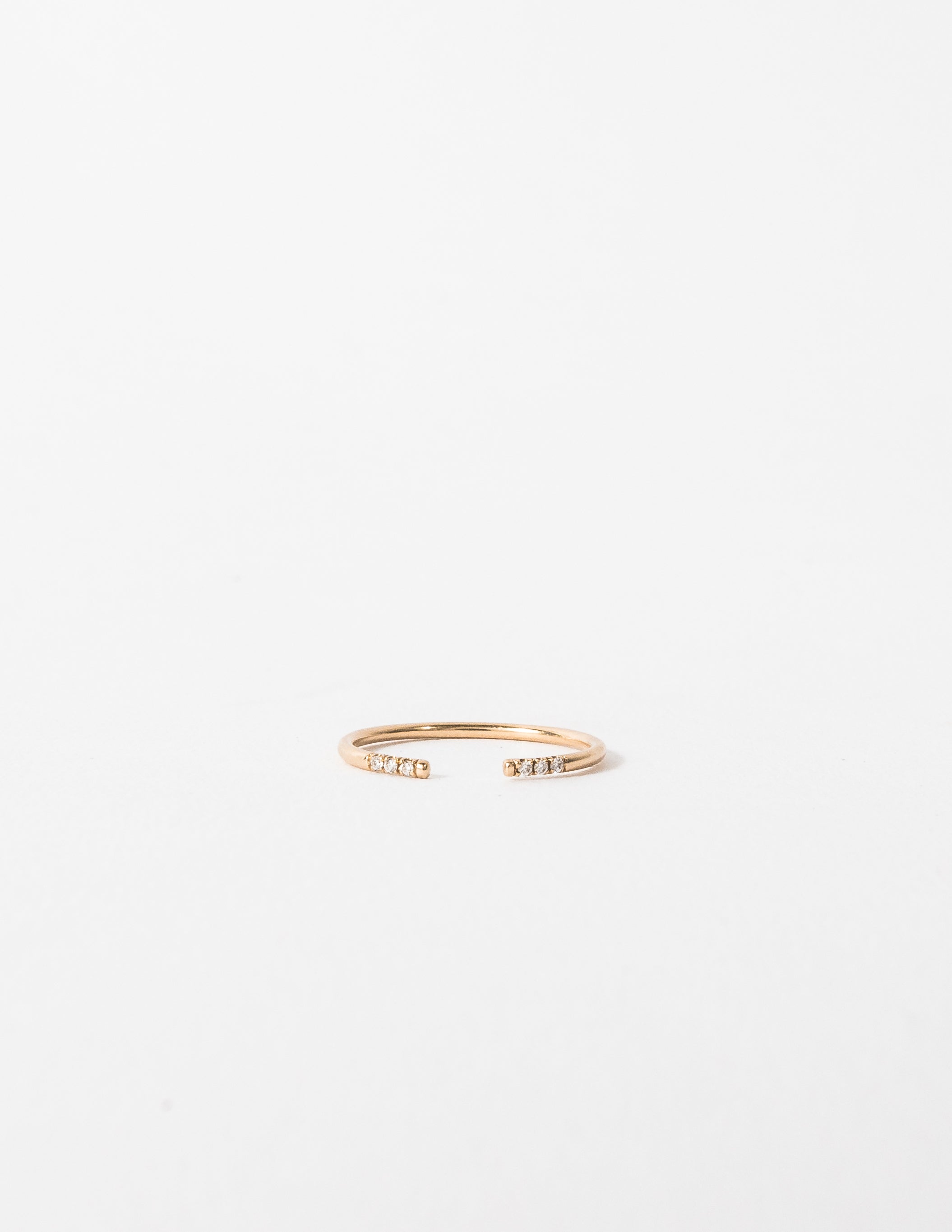 WHITE EQUILIBRIUM CUFF