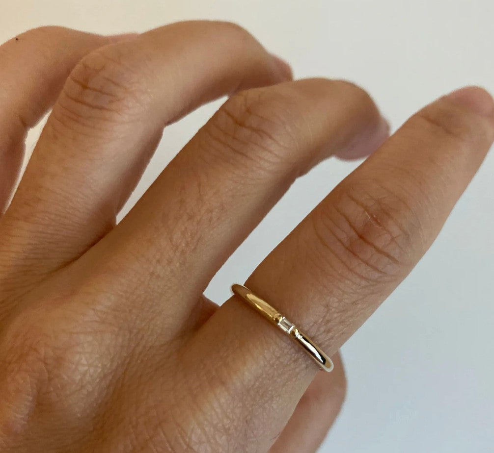 Diamond Baguette Accent Ring with a single baguette diamond in 14kt yellow gold, product view 2
