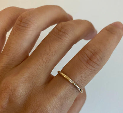 Diamond Baguette Accent Ring with a single baguette diamond in 14kt yellow gold, product view 2