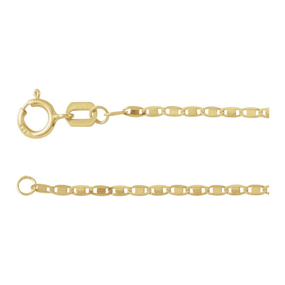 Close up of 14kt yellow gold mirror chain with spring ring clasp