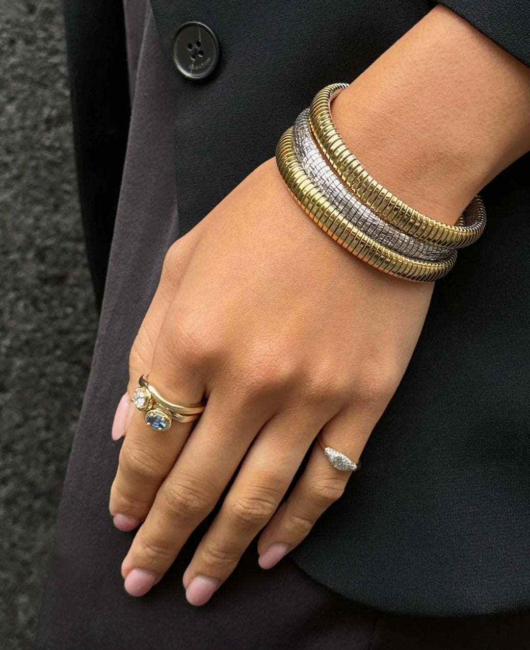 Fine Sparkle Mini Signet Ring with pave diamonds in 14kt yellow gold, product view 5