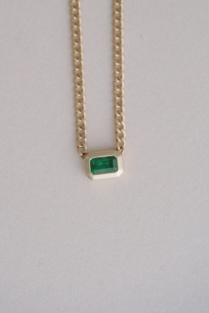 Zoe Chicco Emerald Bezel Set Curb Chain, an emerald cut emerald in a gold bezel on blush