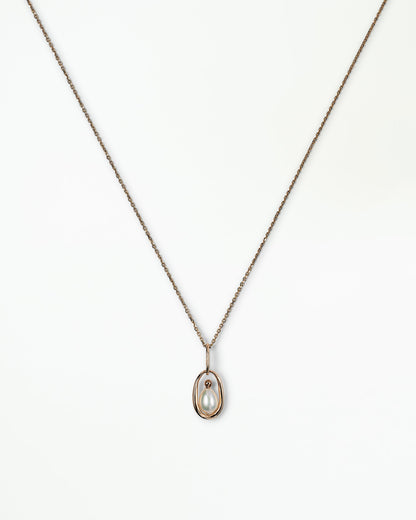 Pearl Droplet Pendant on a fine gold chain