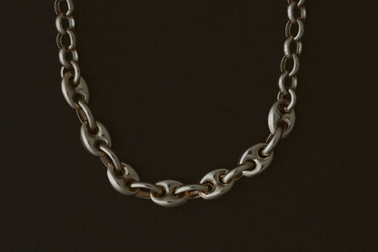 Mariner Station Rolo Chain Bracelet by Zoe Chicco in 14kt yellow gold