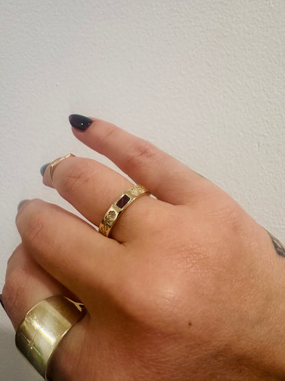 DOUBLE ROSE VINE RUBY BAND