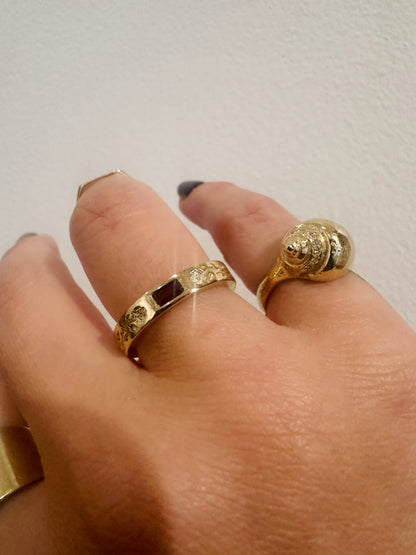 DOUBLE ROSE VINE RUBY BAND