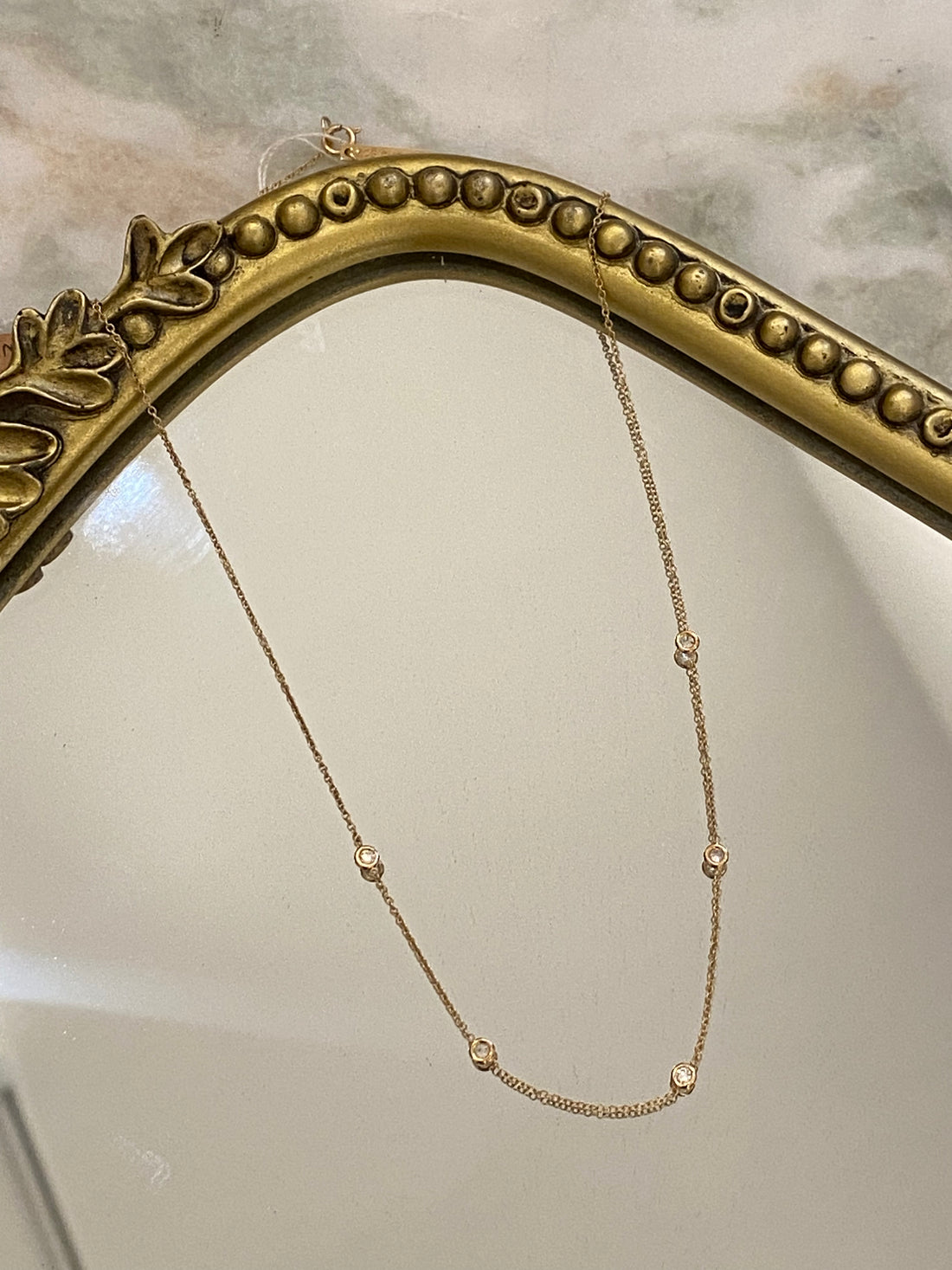 5 FLOATING DIAMOND STATION NECKLACE