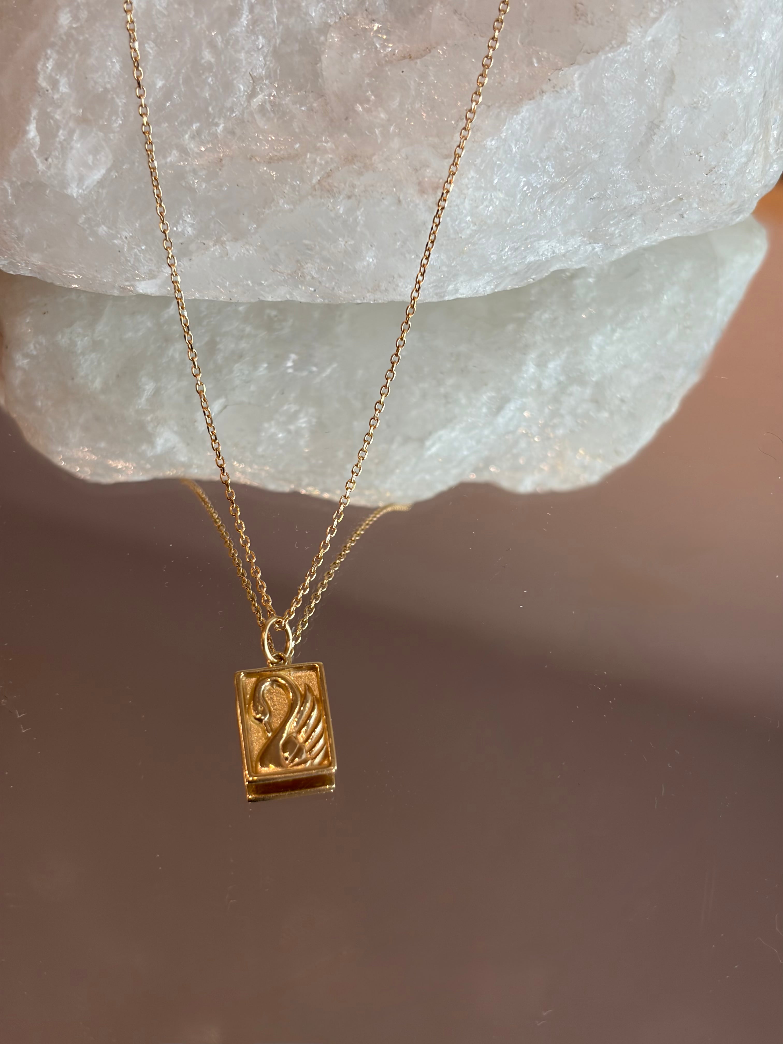 SWAN SONG PENDANT