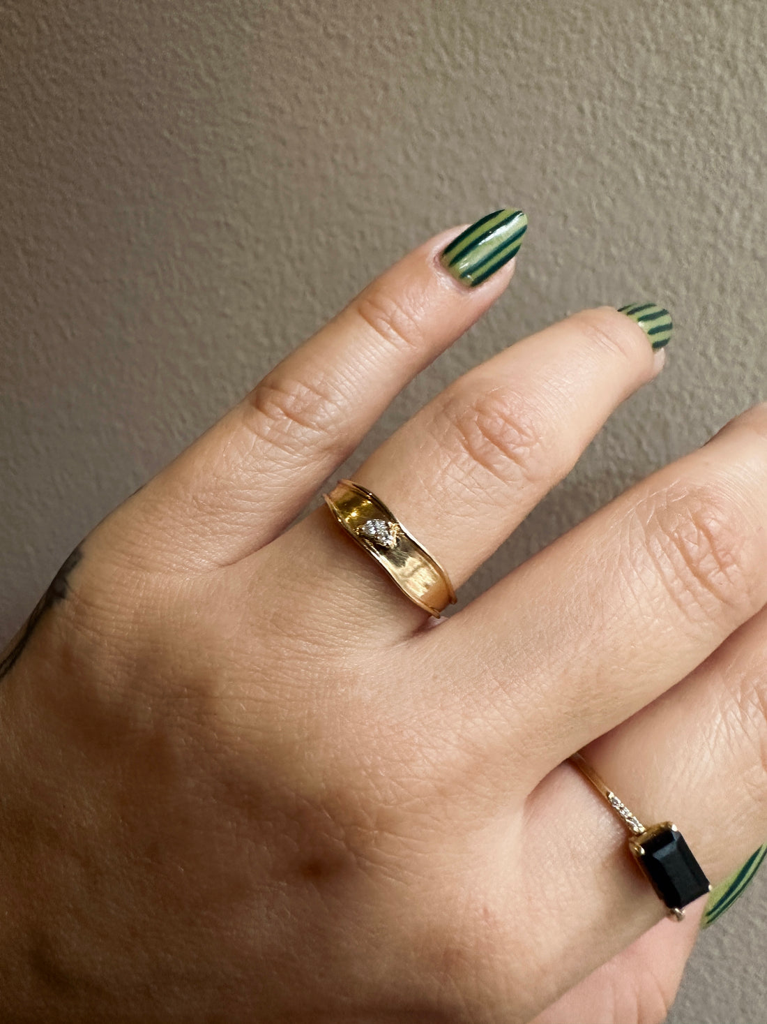 KINDRED SPIRITS LEAN ON ME BAND