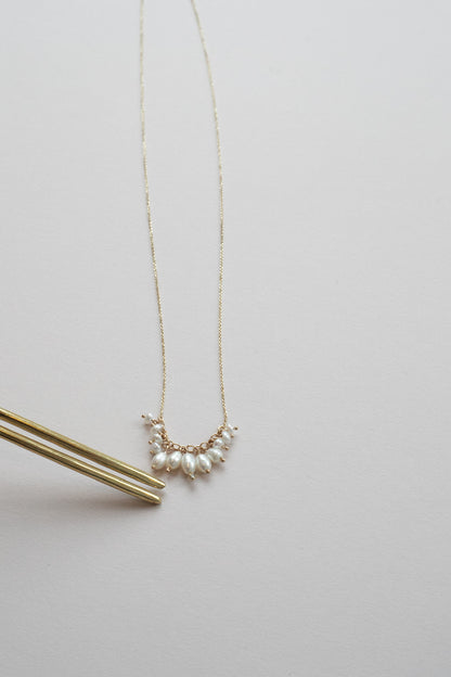 SHADOW DIAMOND &amp; PEARL NECKLACE