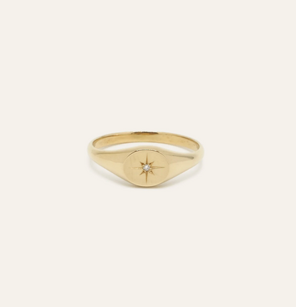 BABY SIGNET DIAMOND RING