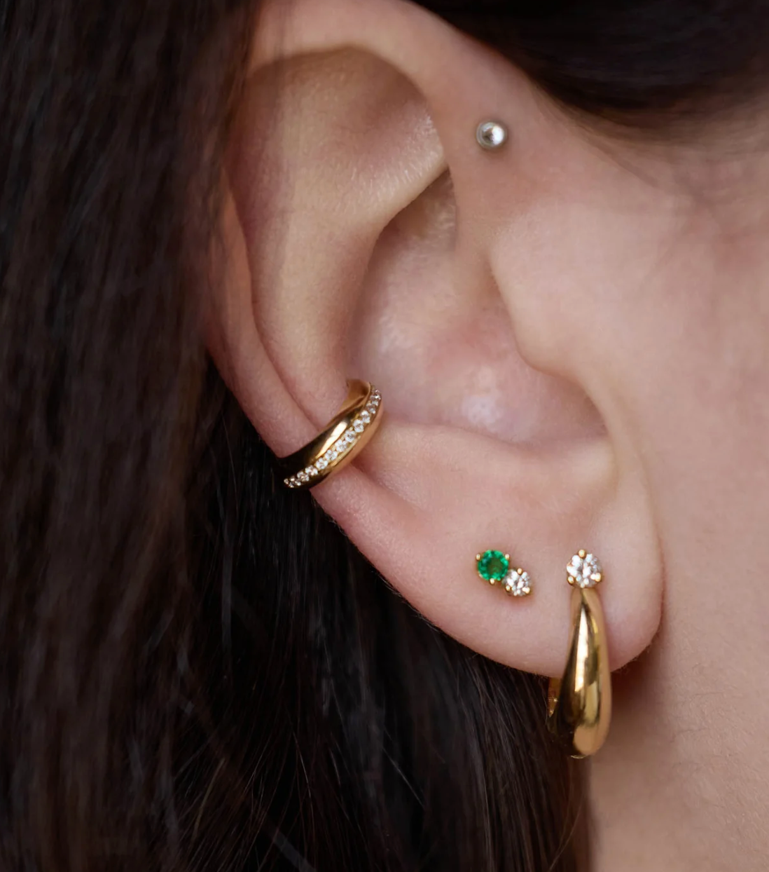 14KT DIAMOND TAPERED DOME HINGE HOOPS