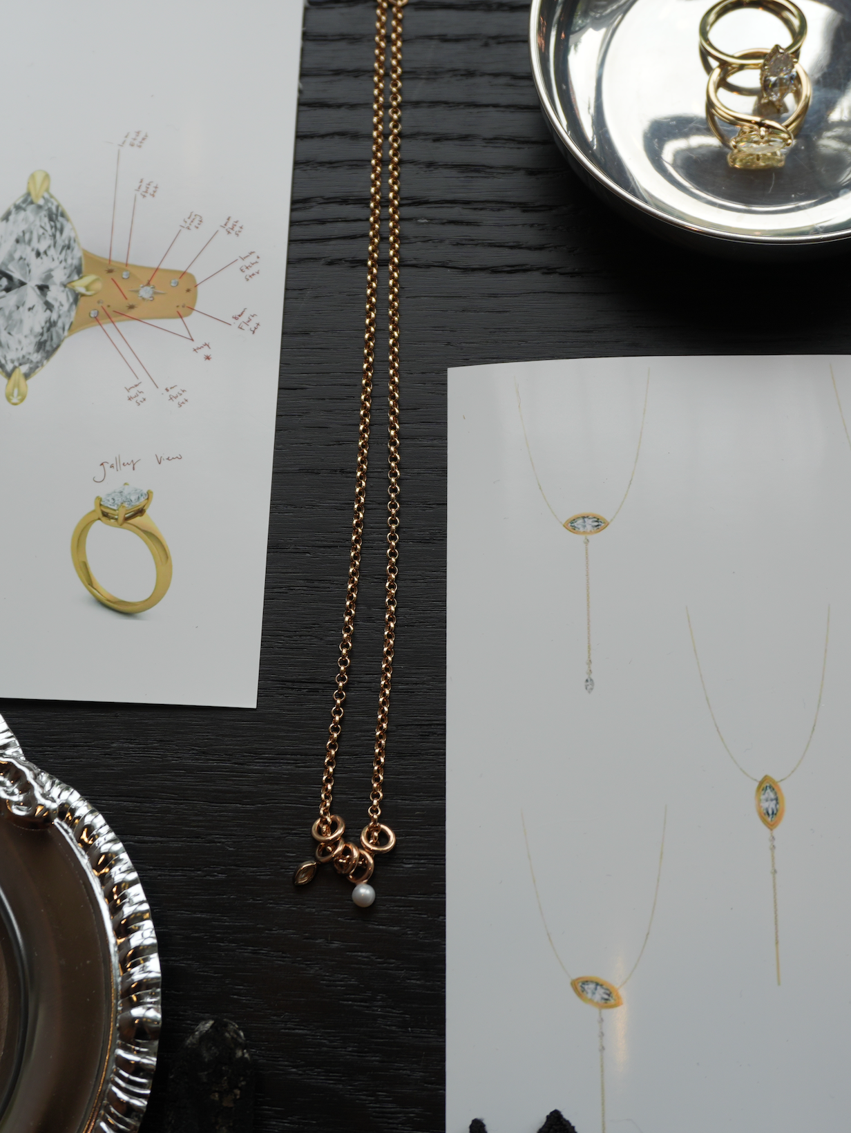 14KT MIXED RINGS DIAMOND NECKLACE
