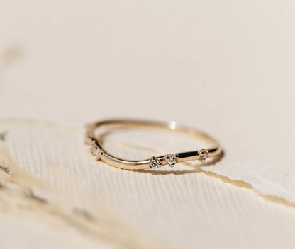 Alate Ring, nesting band with scattered diamonds in 14kt yellow gold, product view 2