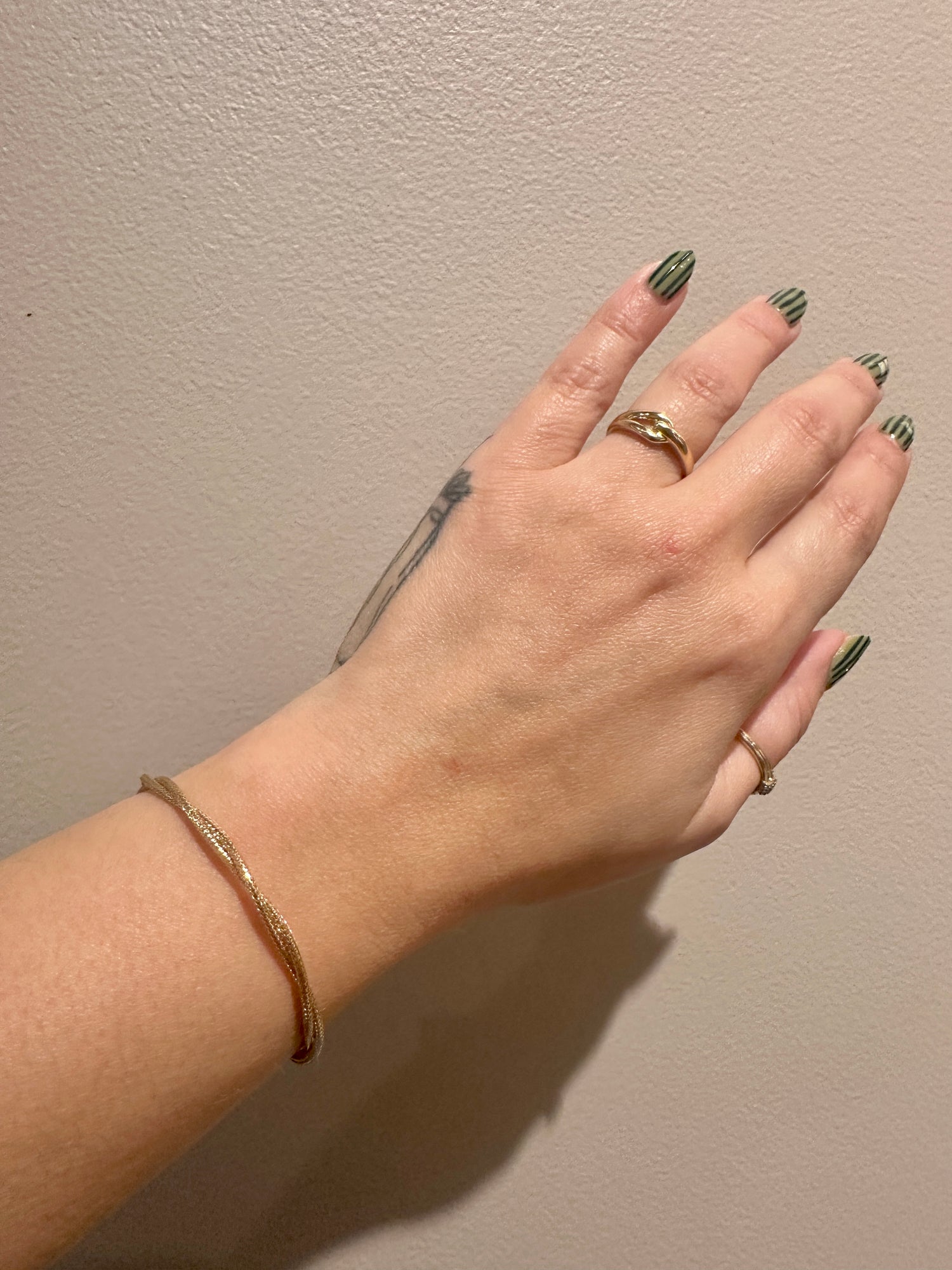 INTERWOVEN GOLD BRACELET