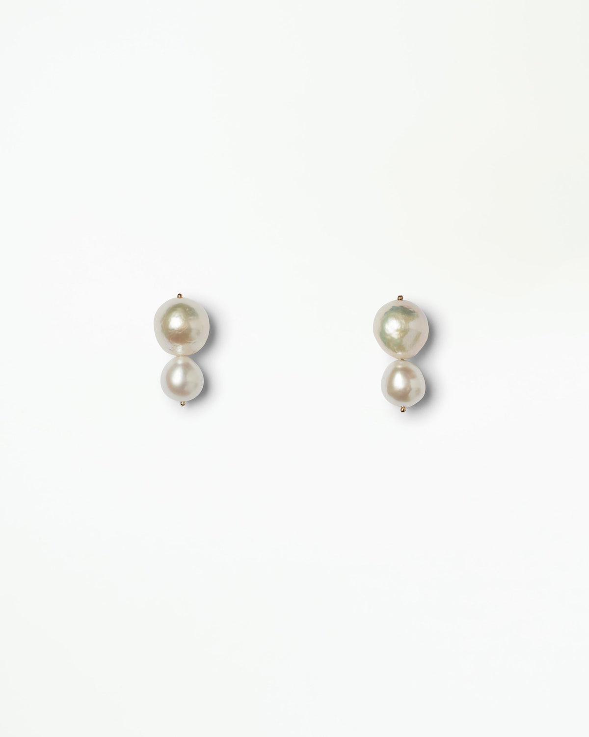 WWAKE Pearl Clove Earrings, double freshwater pearl studs in 14kt yellow gold, product view