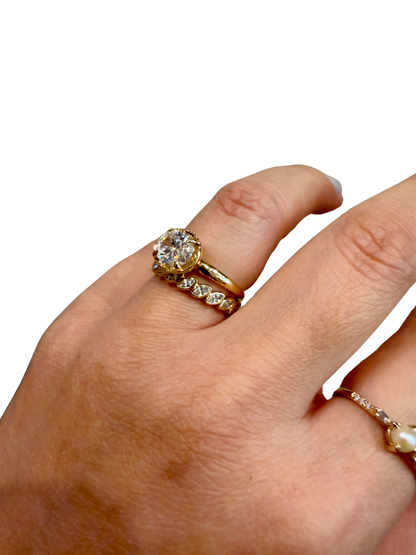 GOLDEN WATERS WEDDING BAND