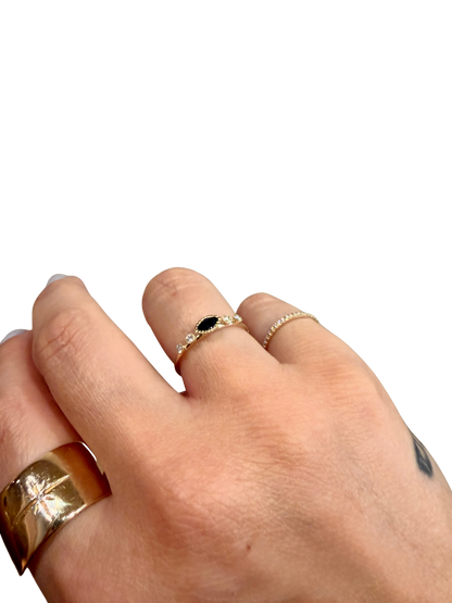 MARQUISE SAPPHIRE DEW RING