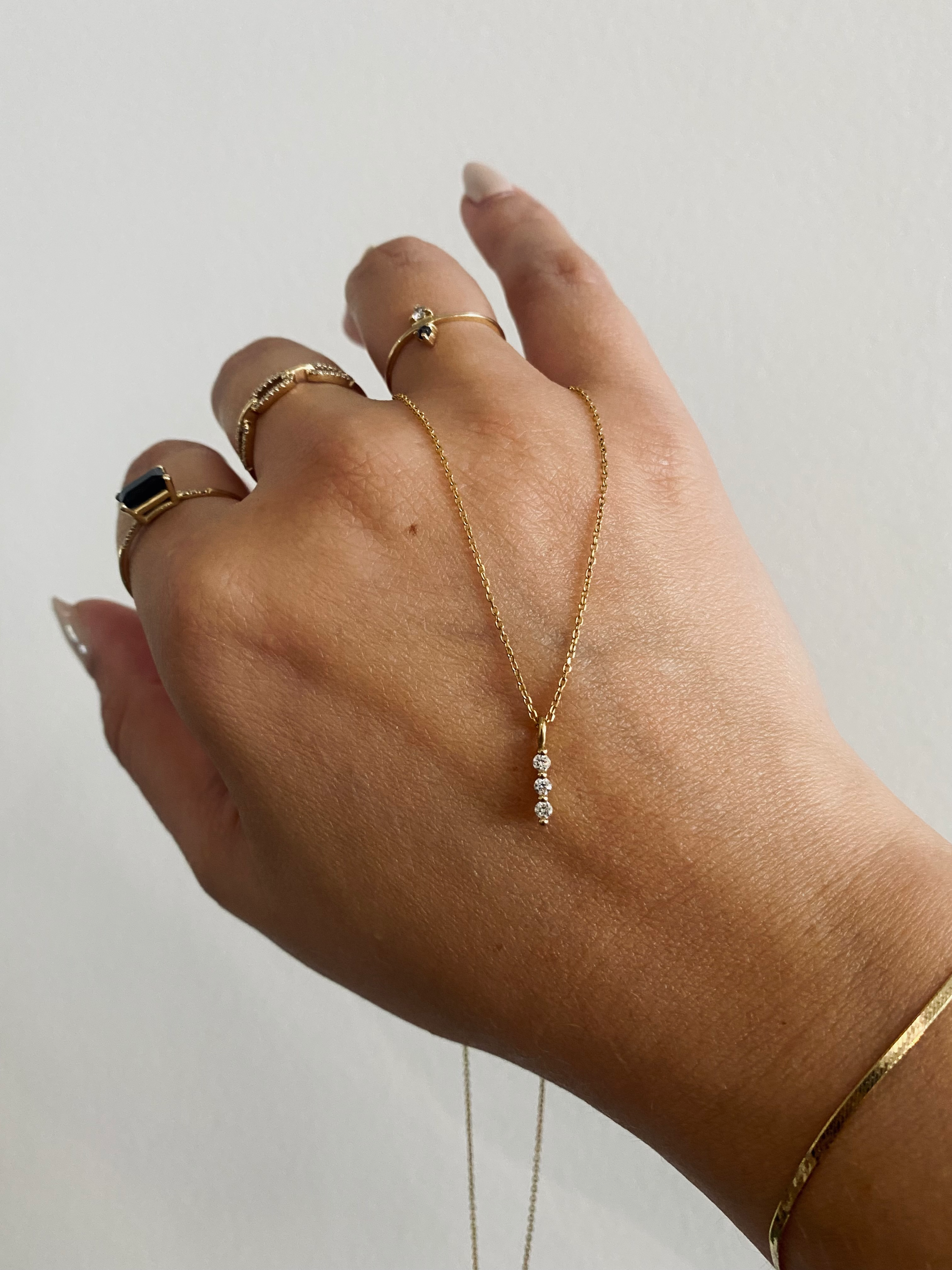 DIAMOND STACK NECKLACE