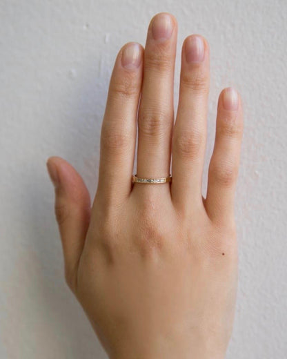 DIAMOND STACCATO RING