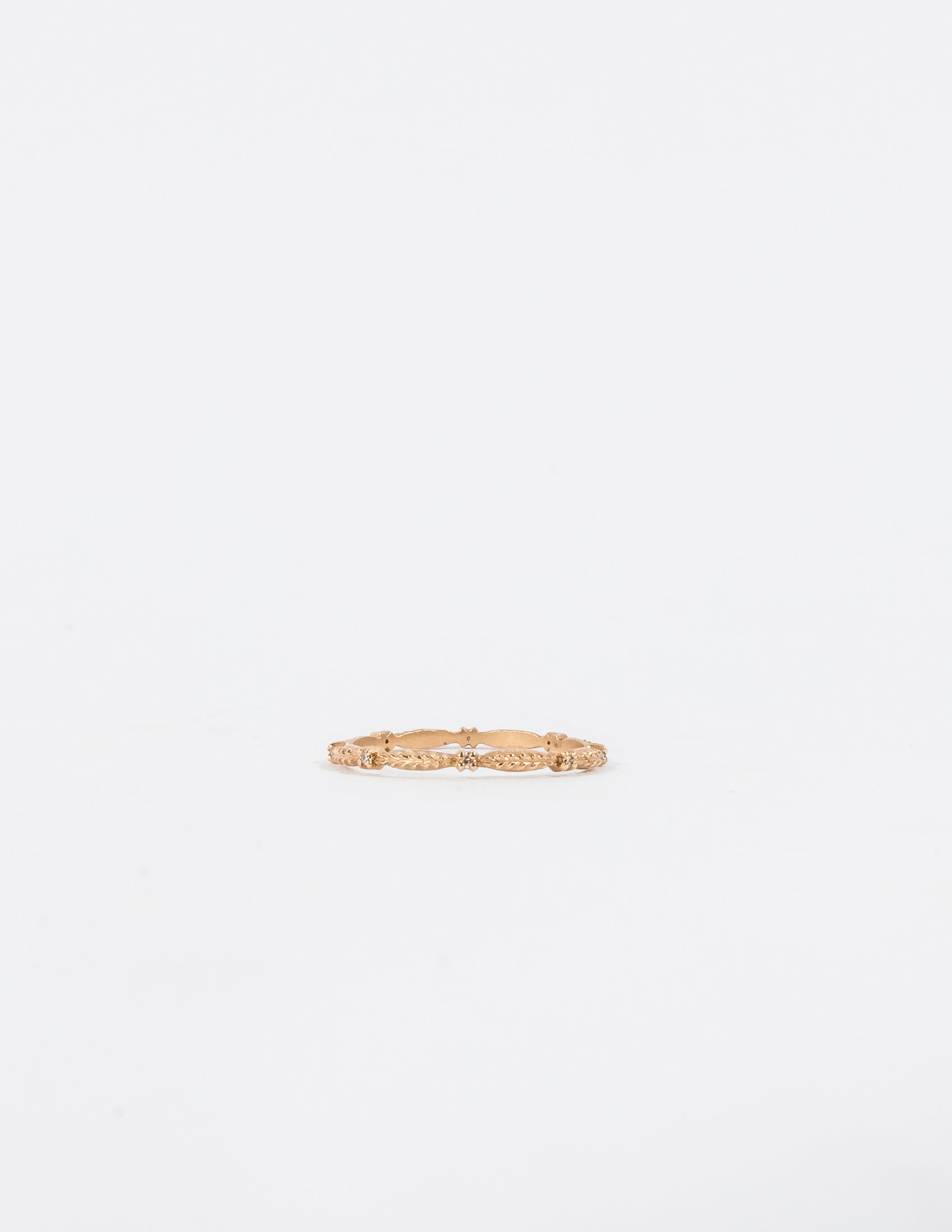 EVERGREEN SLENDER ETERNITY BAND