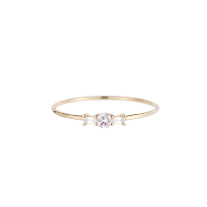 ROUND DIAMOND BAGUETTE WHISPER