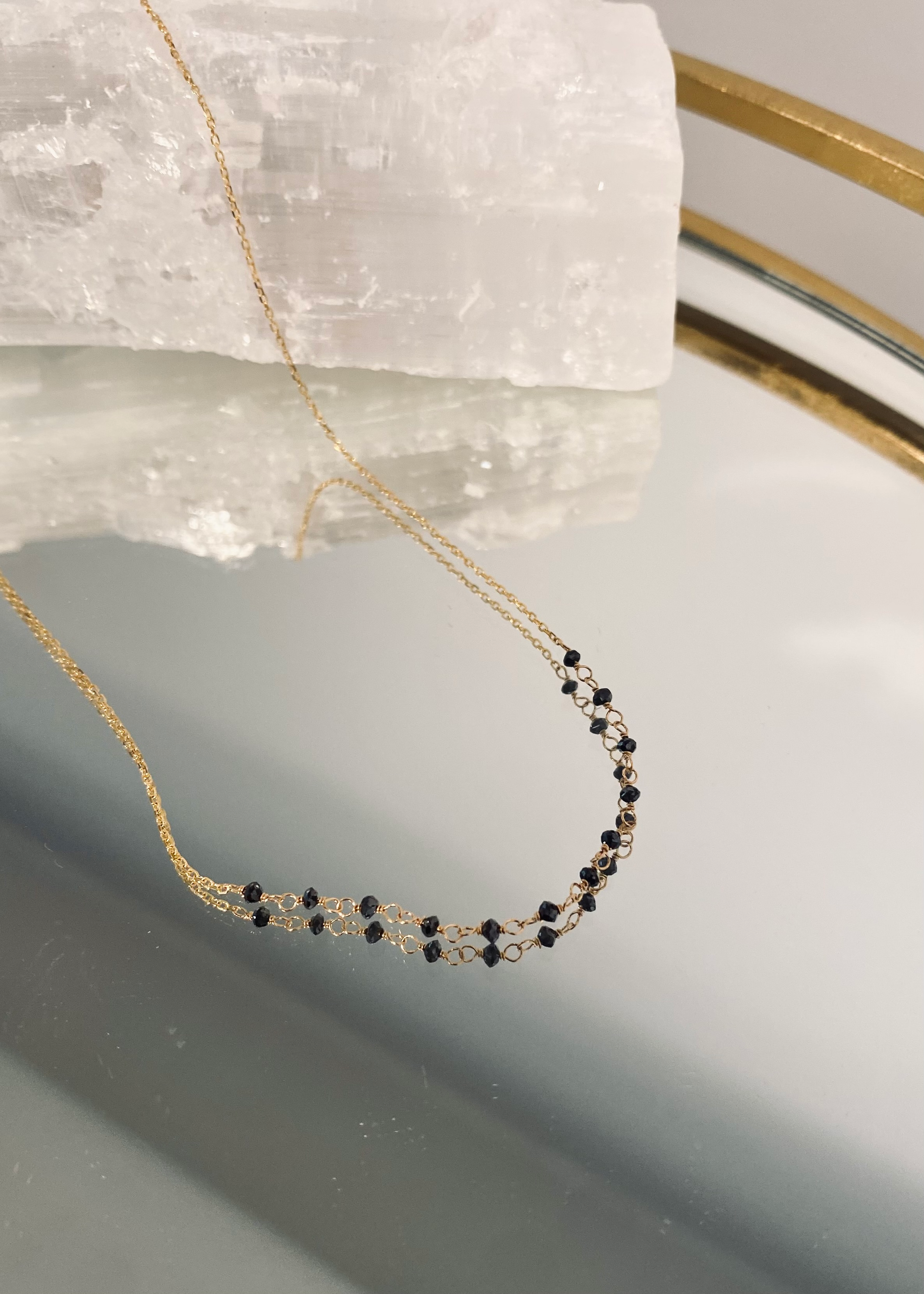 BLACK DIAMOND ARC NECKLACE