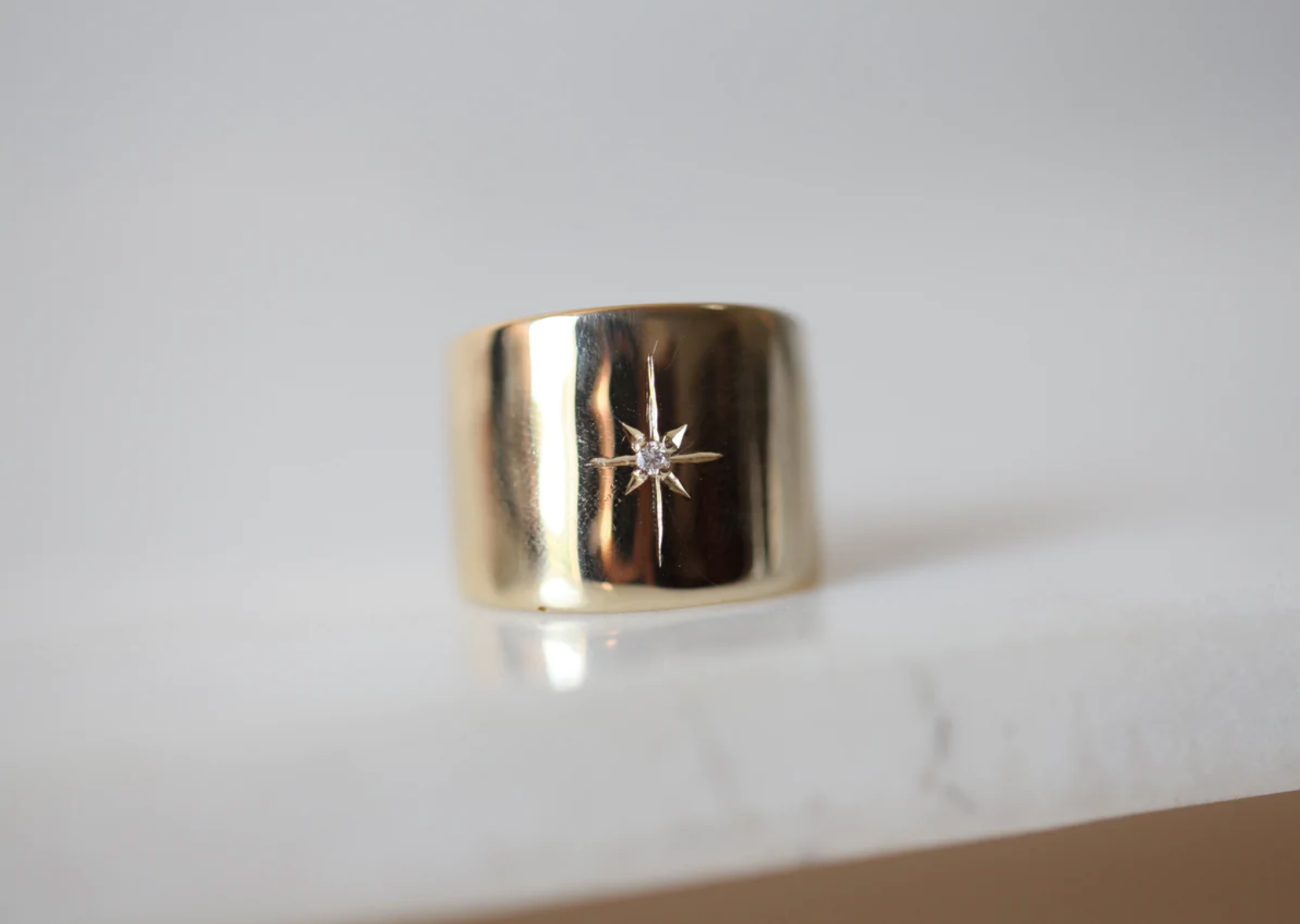 DIAMOND SHIELD RING