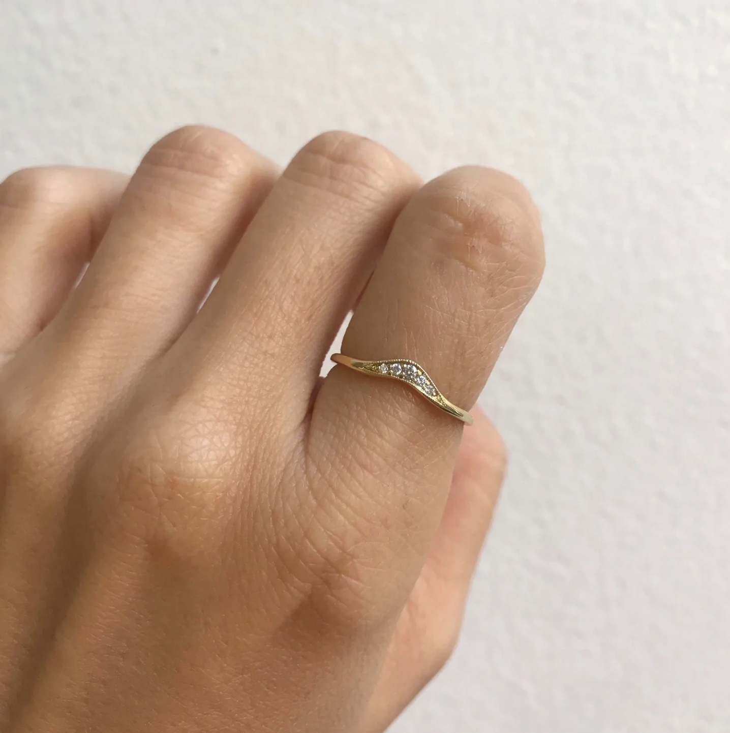 DIAMOND WAVE BAND
