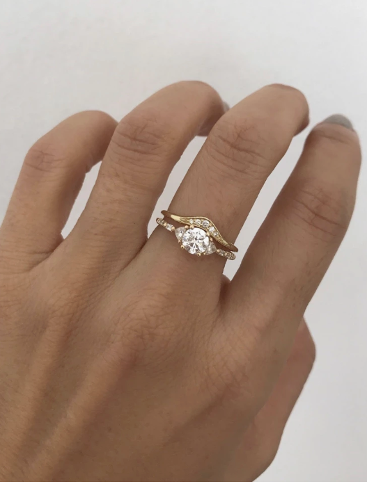 DIAMOND WAVE BAND
